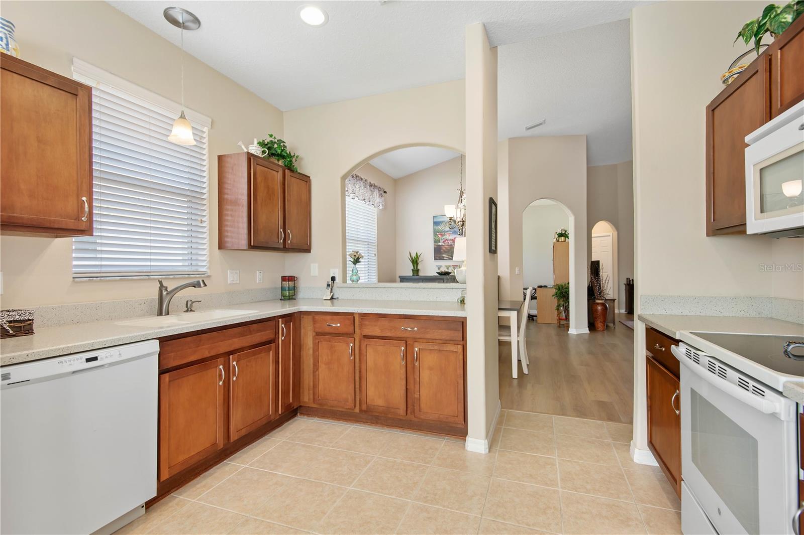 14 ROYALE LN, PALM COAST, FL, 32164