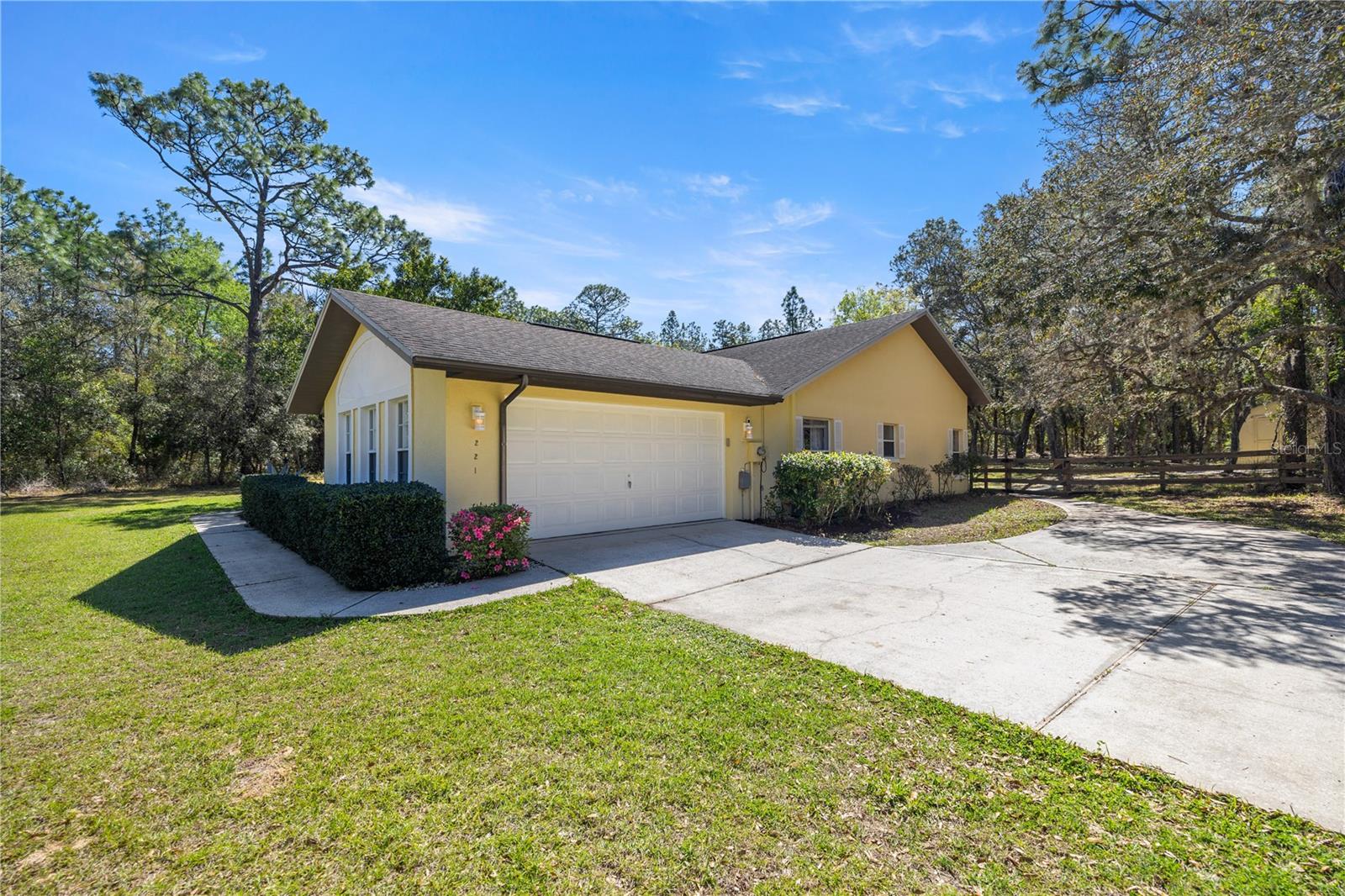 221 N NASHVILLE AVE, HERNANDO, FL, 34442