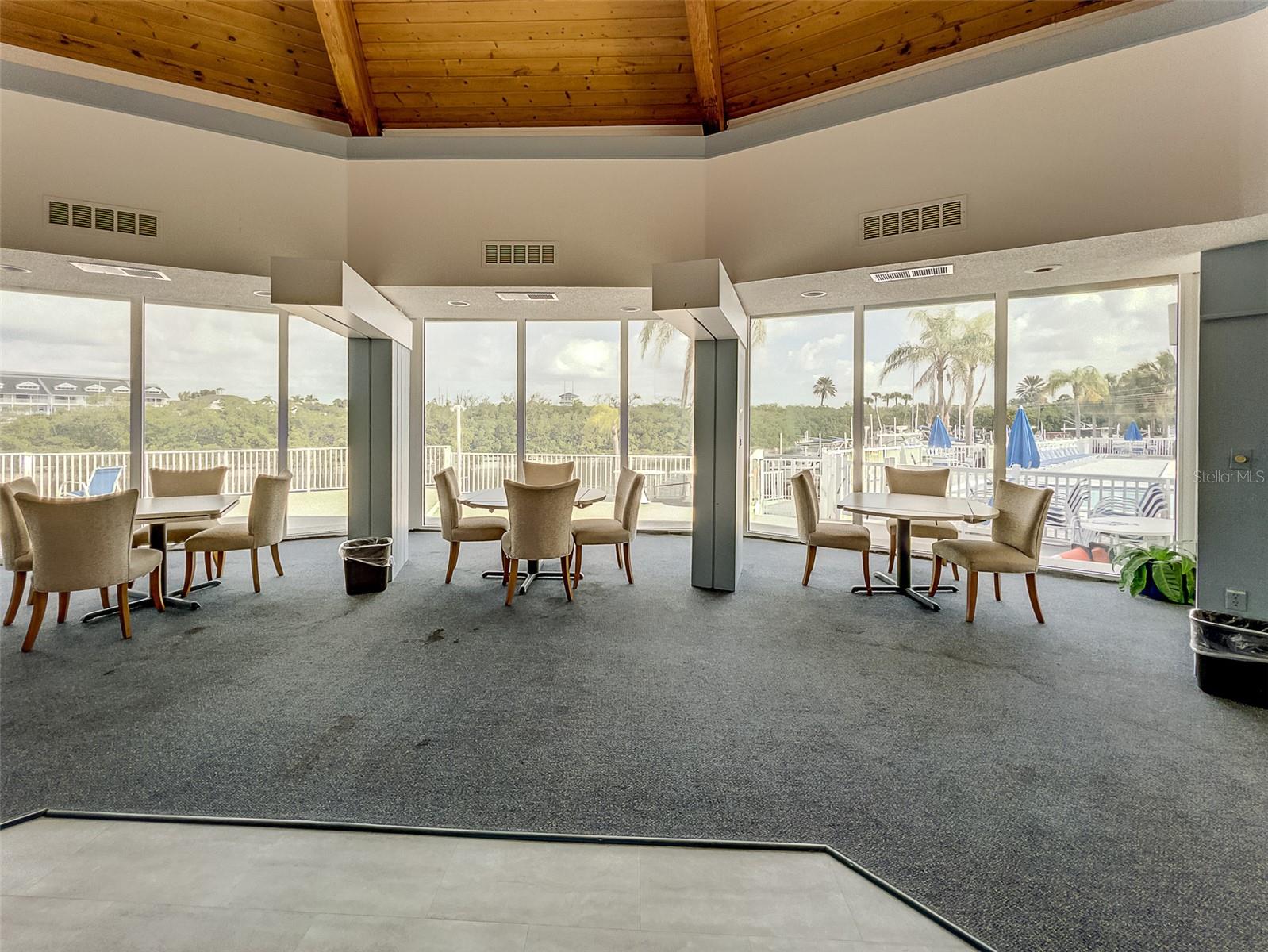 11590 SHIPWATCH DR #342, LARGO, FL, 33774