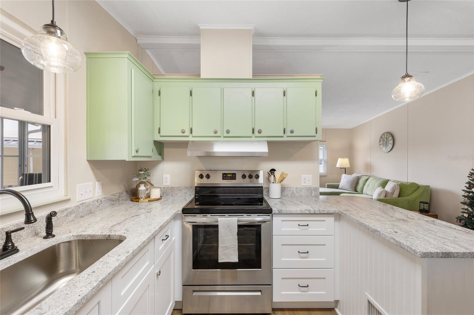 8517 BUCKINGHAM PL, PALMETTO, FL, 34221