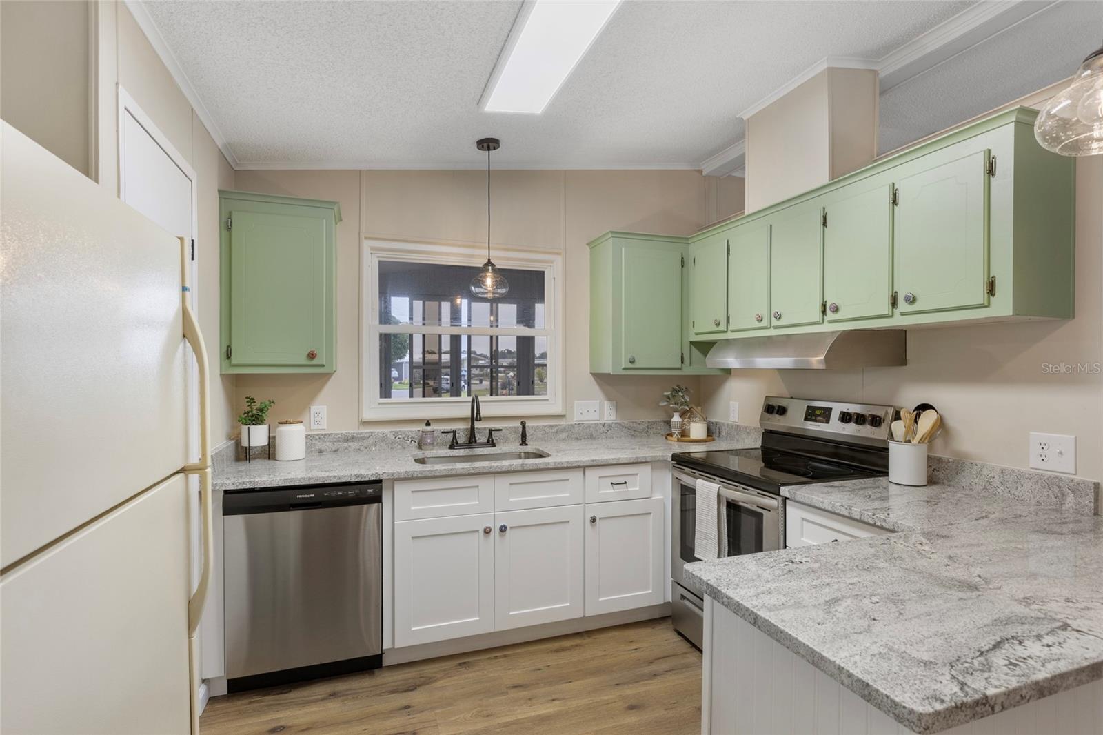 8517 BUCKINGHAM PL, PALMETTO, FL, 34221