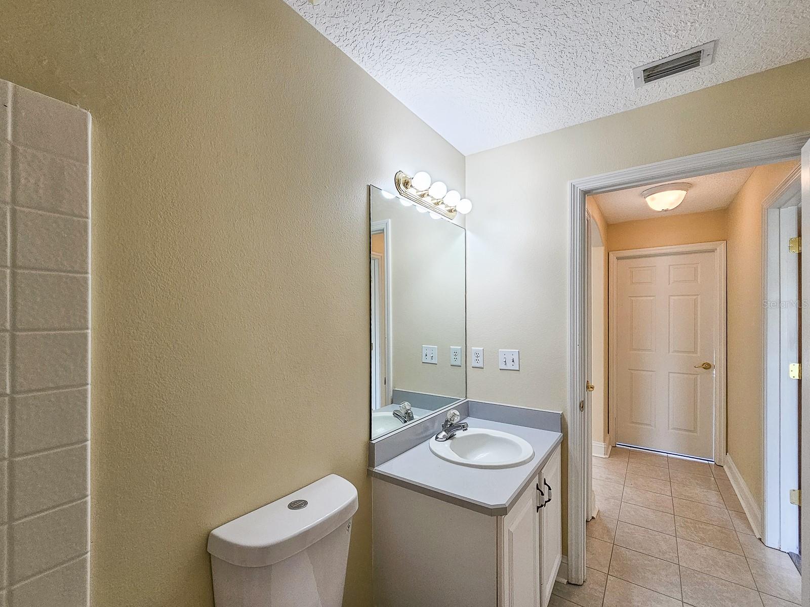 18 WHEATFIELD DR, PALM COAST, FL, 32164