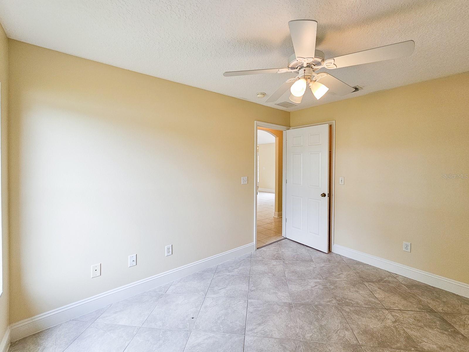 18 WHEATFIELD DR, PALM COAST, FL, 32164