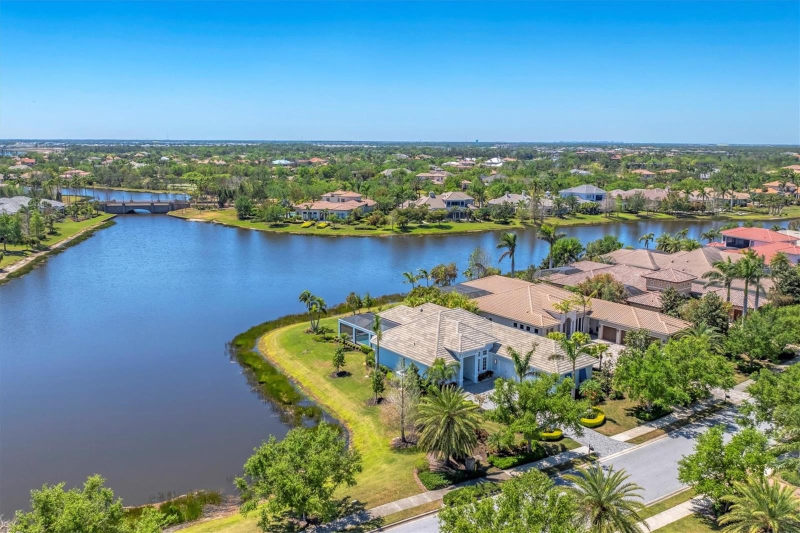 16436 DAYSAILOR TRL, LAKEWOOD RANCH, FL, 34202