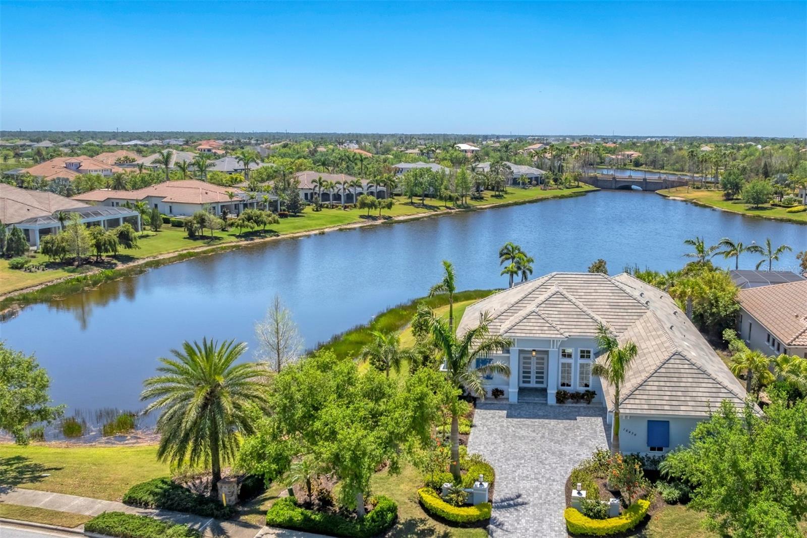 16436 DAYSAILOR TRL, LAKEWOOD RANCH, FL, 34202