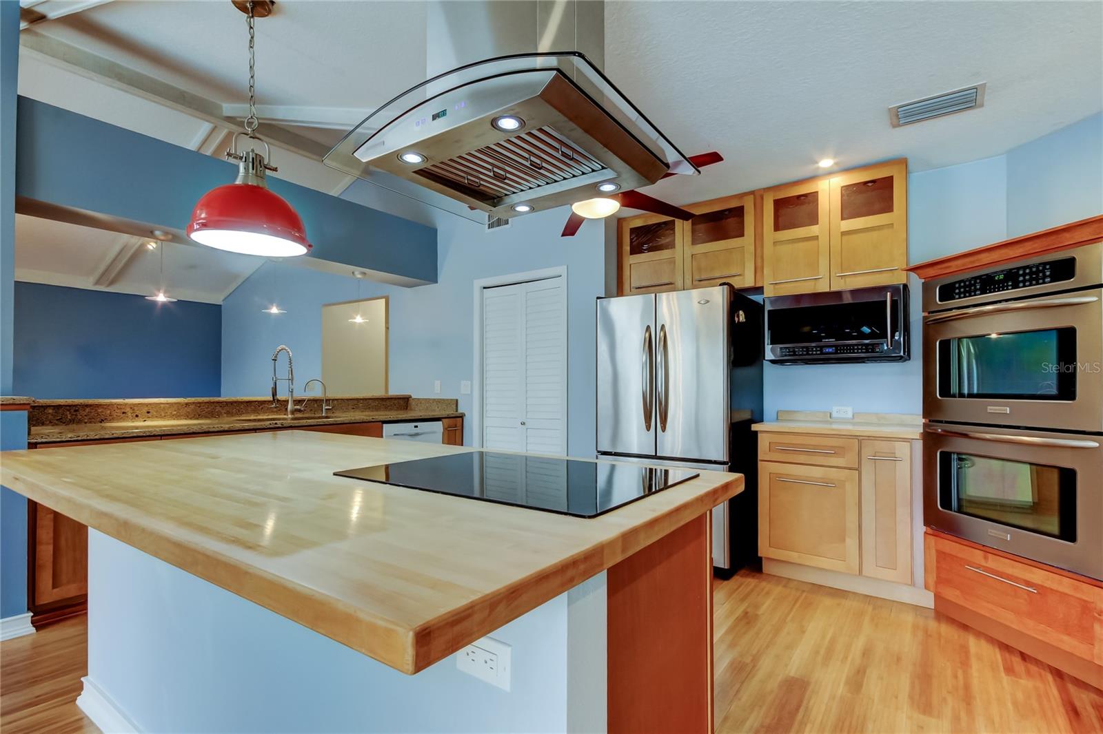 16403 BONNEVILLE DR, TAMPA, FL, 33624