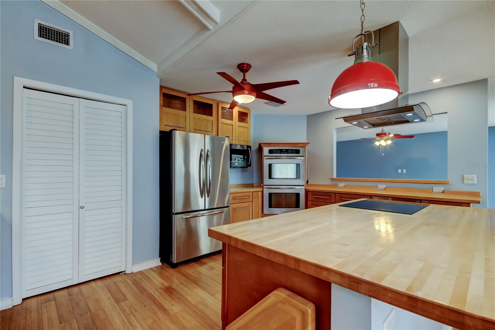 16403 BONNEVILLE DR, TAMPA, FL, 33624
