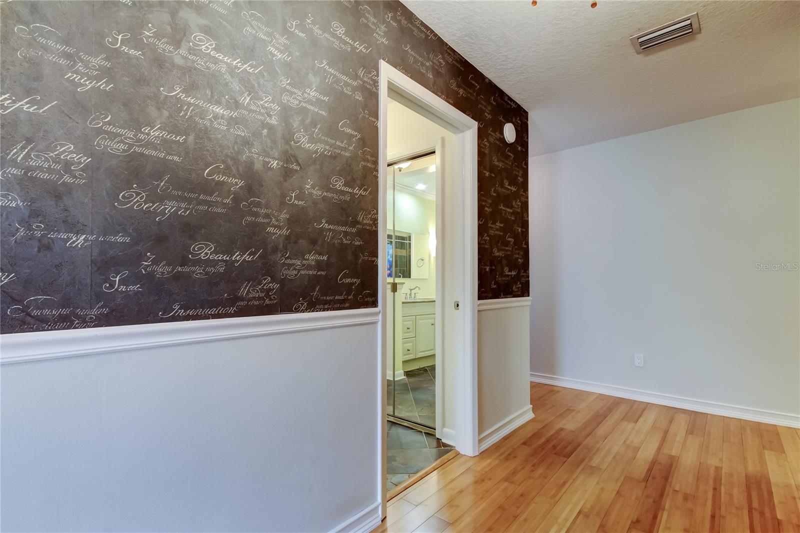 16403 BONNEVILLE DR, TAMPA, FL, 33624