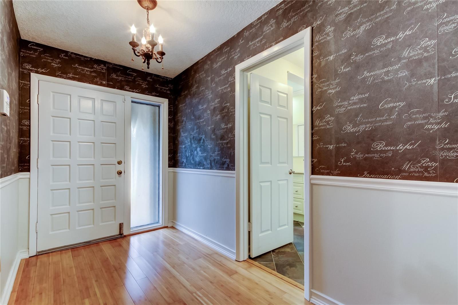 16403 BONNEVILLE DR, TAMPA, FL, 33624