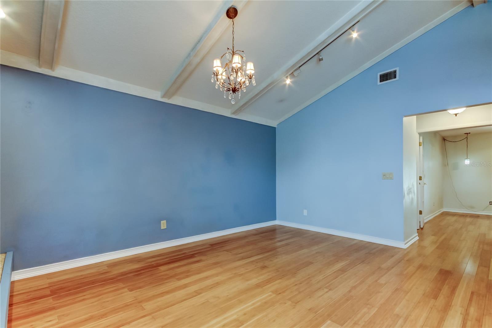 16403 BONNEVILLE DR, TAMPA, FL, 33624