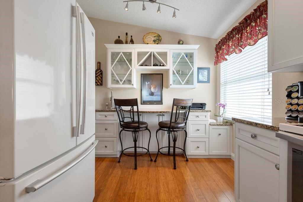9320 CLUBSIDE CIR #2308, SARASOTA, FL, 34238