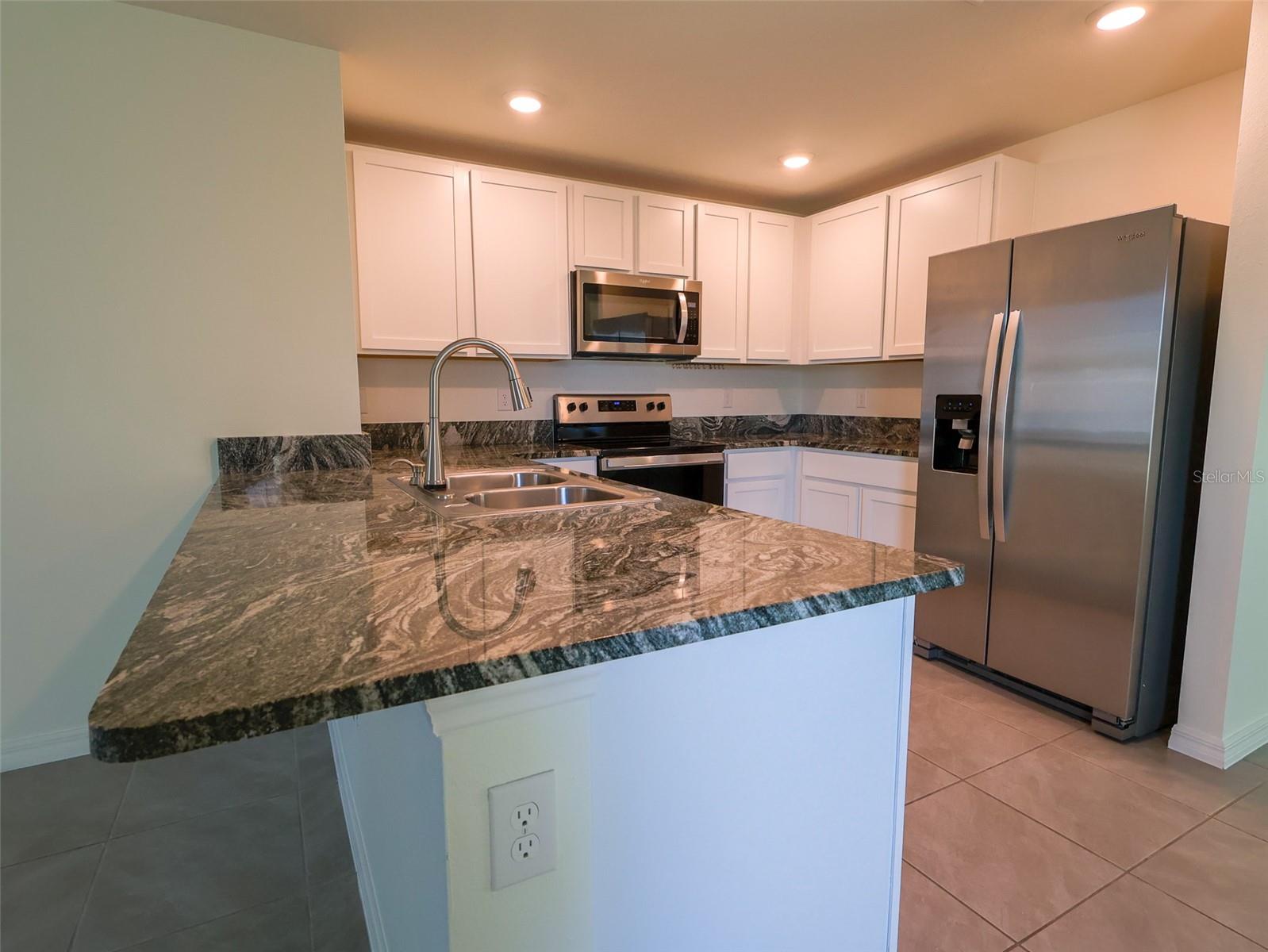 16805 DELIA ST, WIMAUMA, FL, 33598