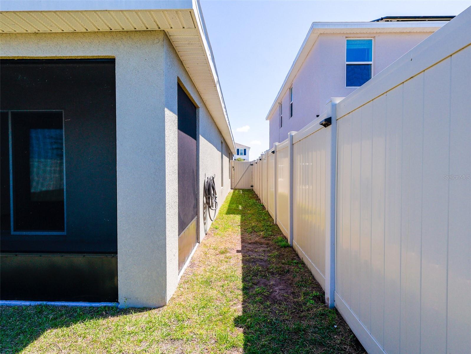 16805 DELIA ST, WIMAUMA, FL, 33598