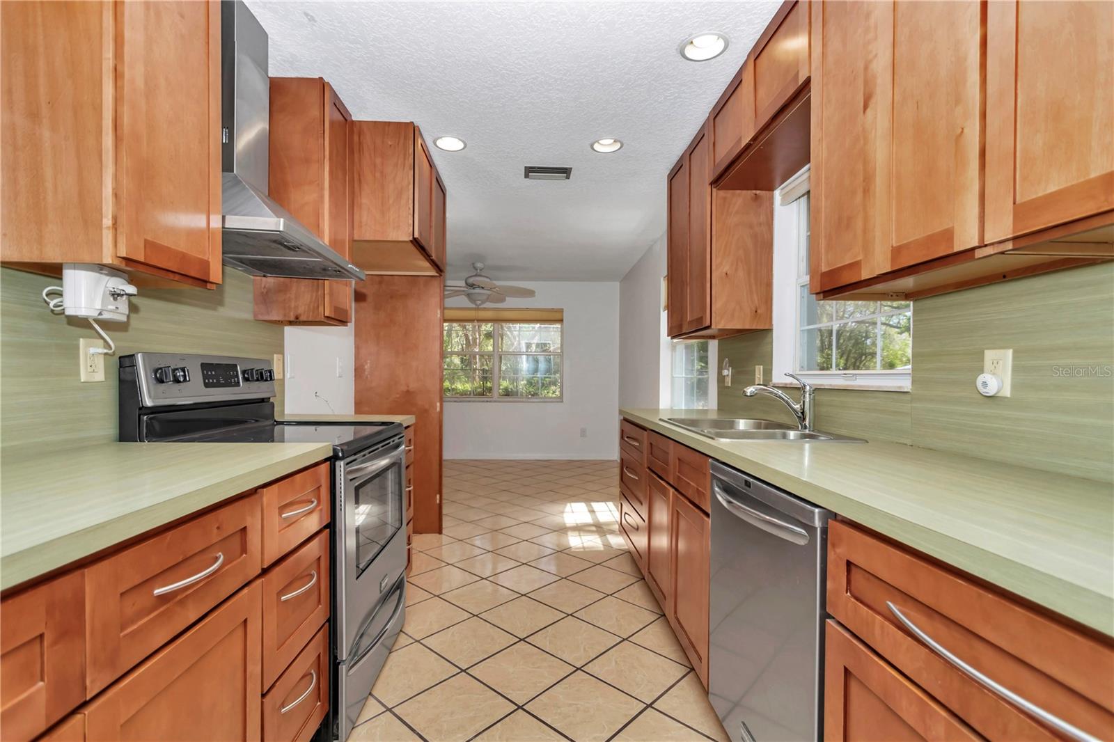 12180 SW HIGHWAY 200, DUNNELLON, FL, 34432