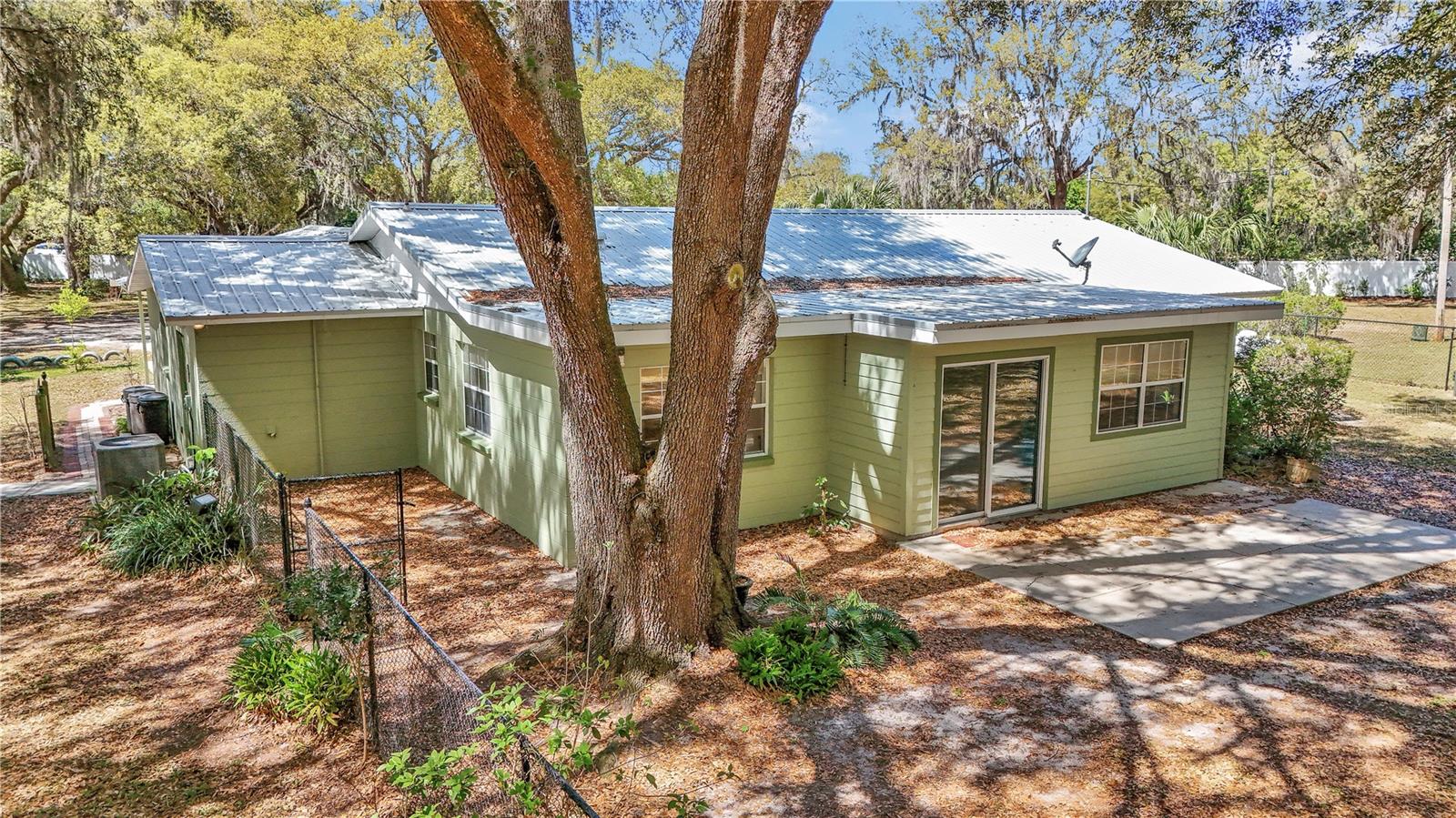 12180 SW HIGHWAY 200, DUNNELLON, FL, 34432