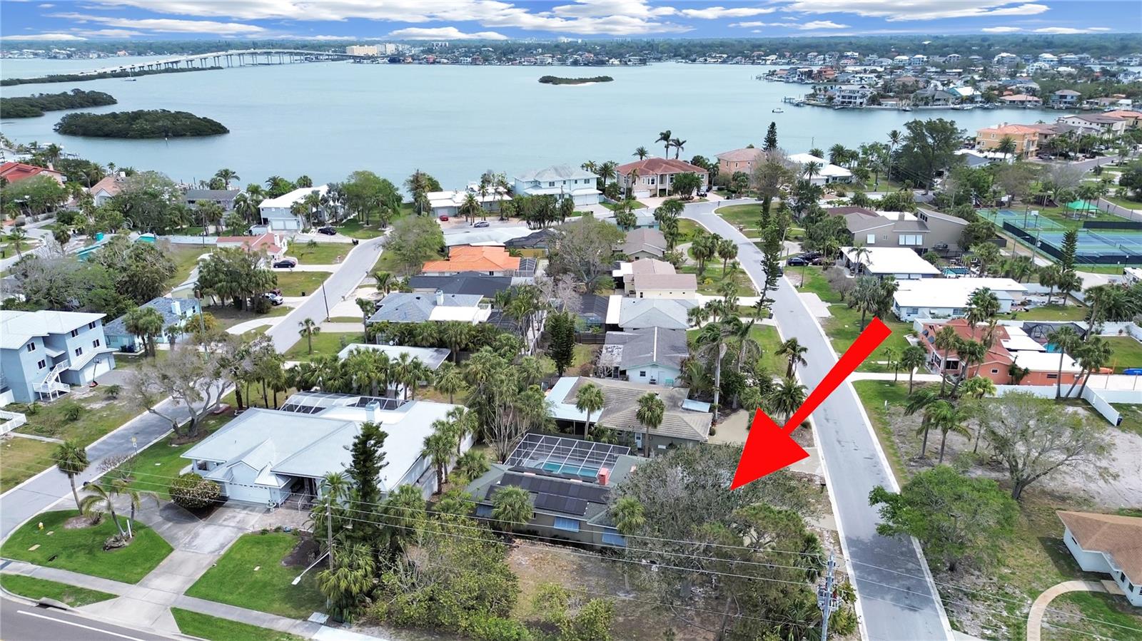 101 GULF BLVD, BELLEAIR BEACH, FL, 33786