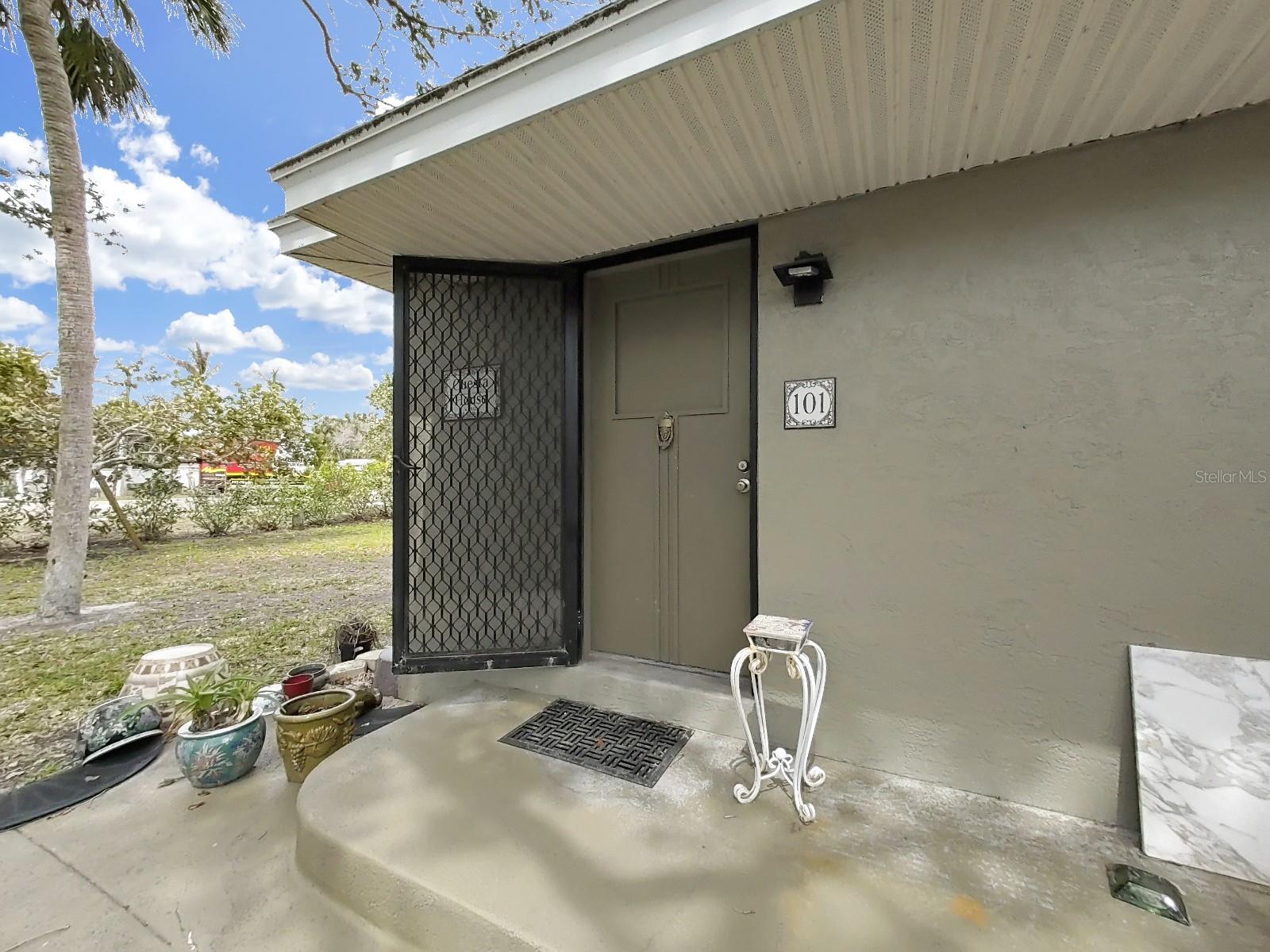101 GULF BLVD, BELLEAIR BEACH, FL, 33786