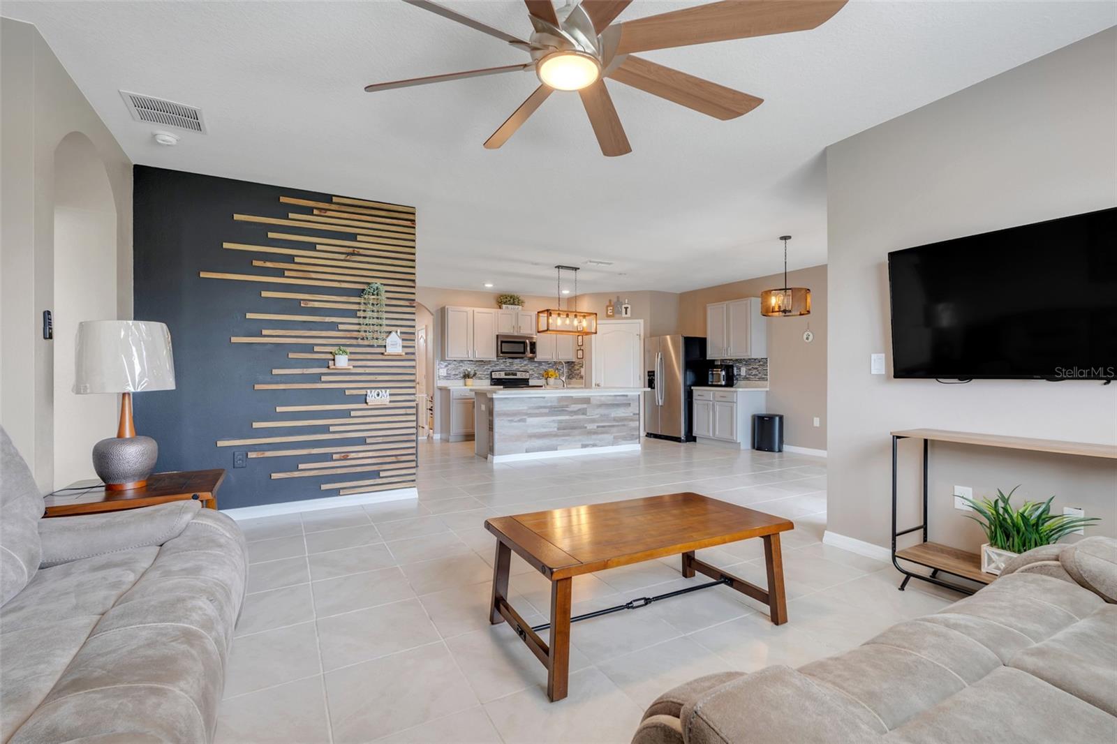 194 HENRY STEVEN DR, HAINES CITY, FL, 33844