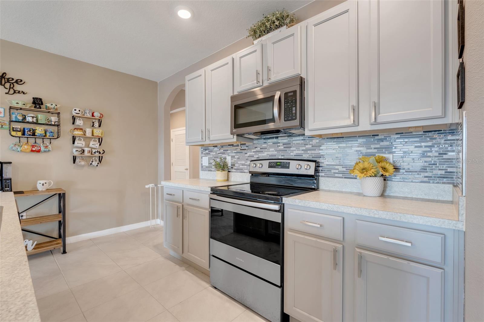 194 HENRY STEVEN DR, HAINES CITY, FL, 33844