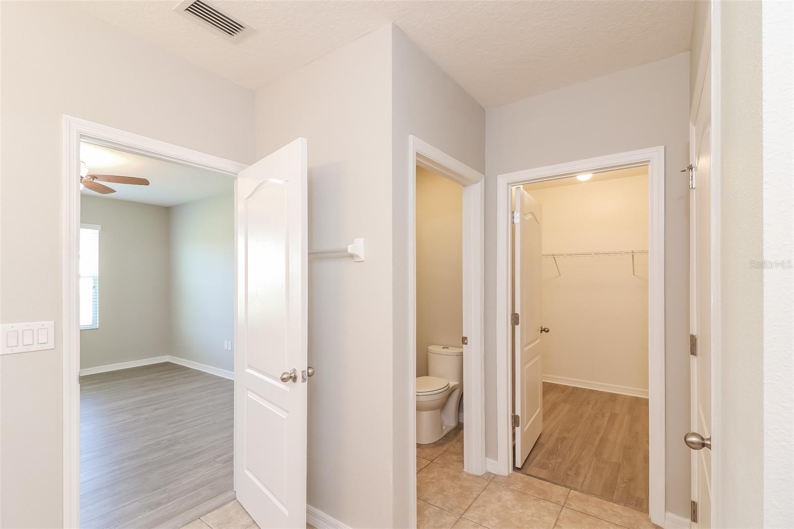 208 LONE DOVE LN, BRADENTON, FL, 34212