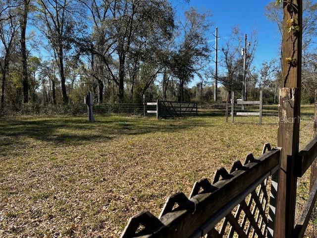 3006 NW SUWANNEE VALLEY RD, LAKE CITY, FL, 32055