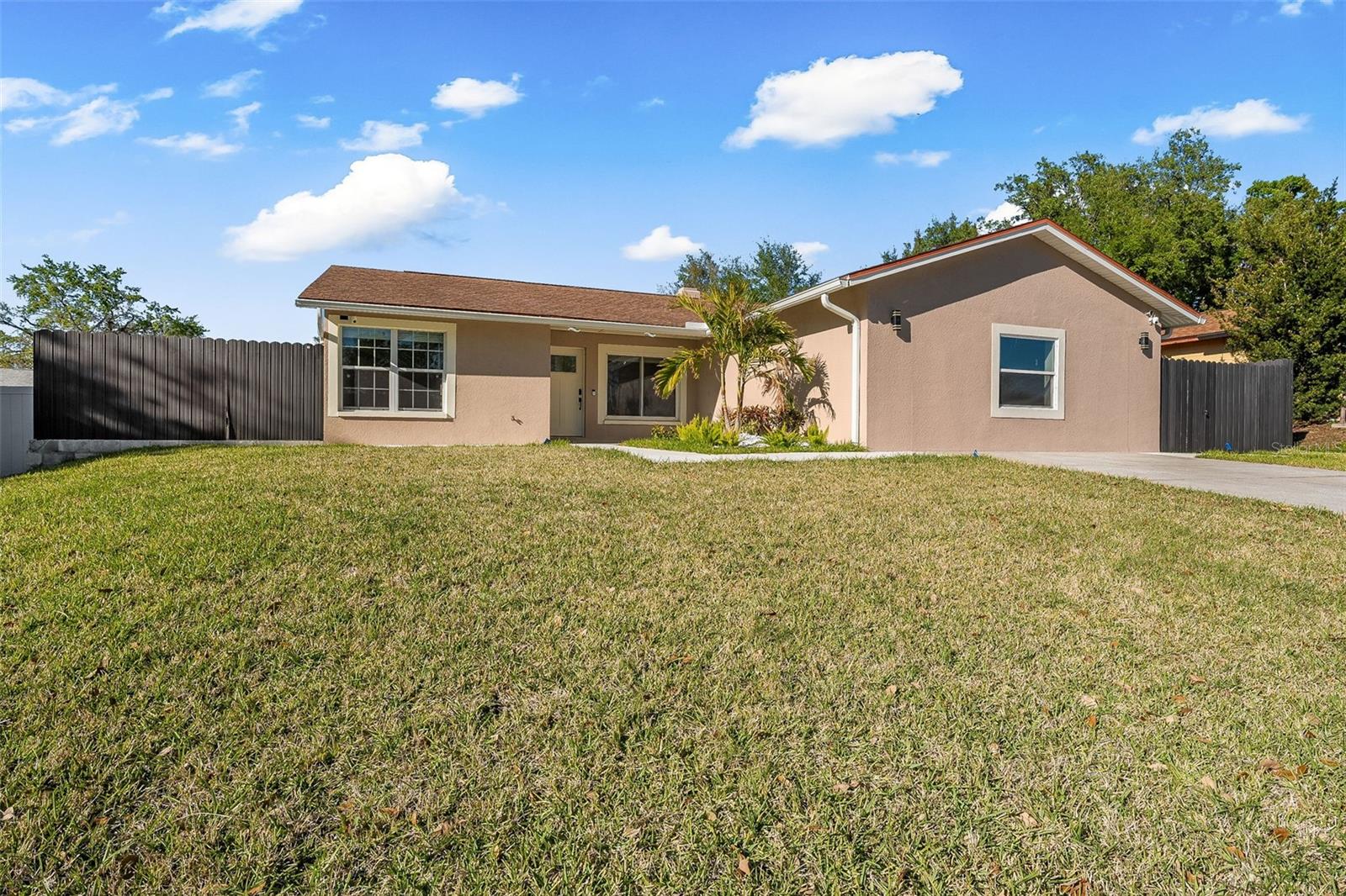 728 CLIMATE DR, BRANDON, FL, 33511