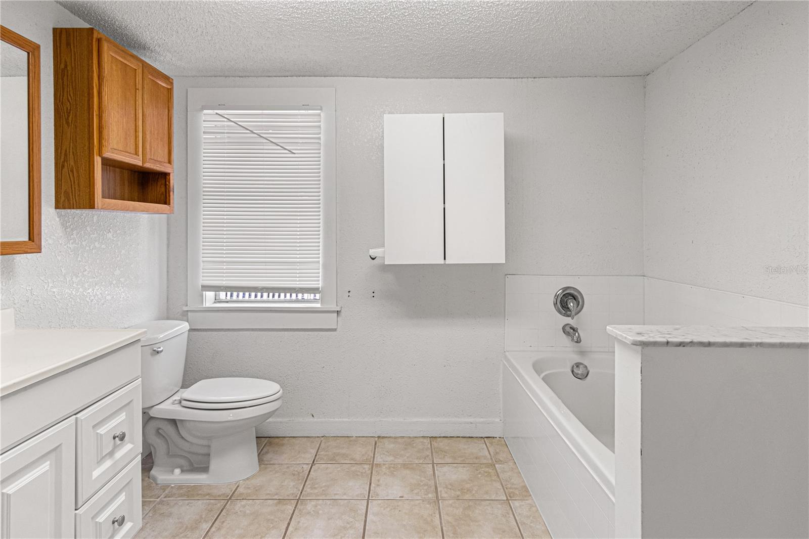 42 S OLEANDER AVE, DAYTONA BEACH, FL, 32118