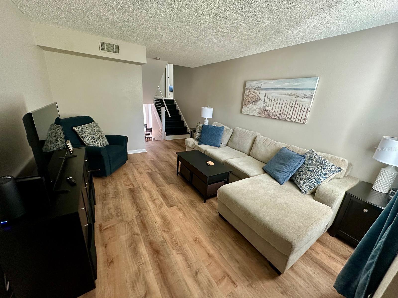 4201 LA PALMA CT, TAMPA, FL, 33611