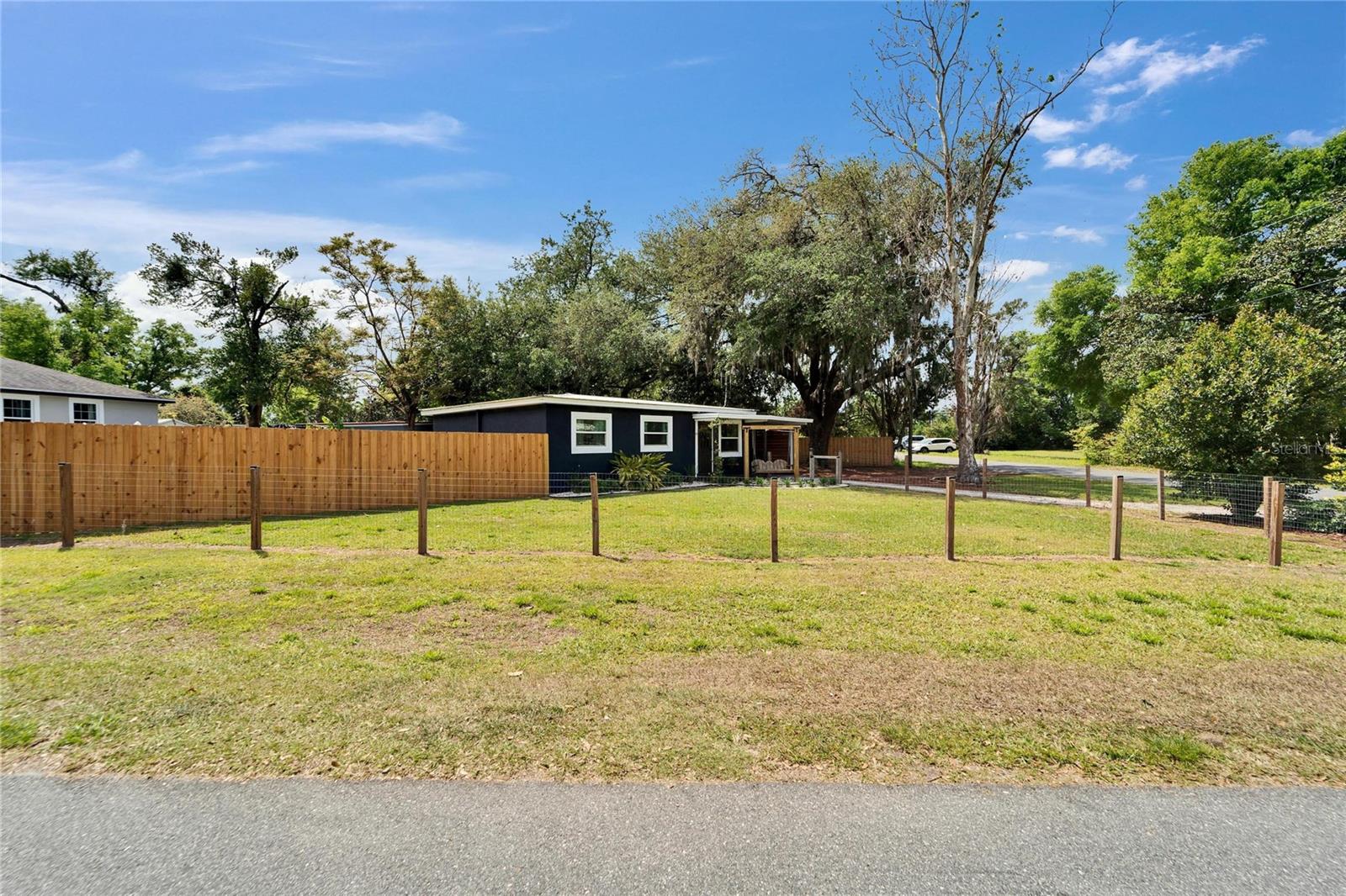 901 KING ST, PLANT CITY, FL, 33563