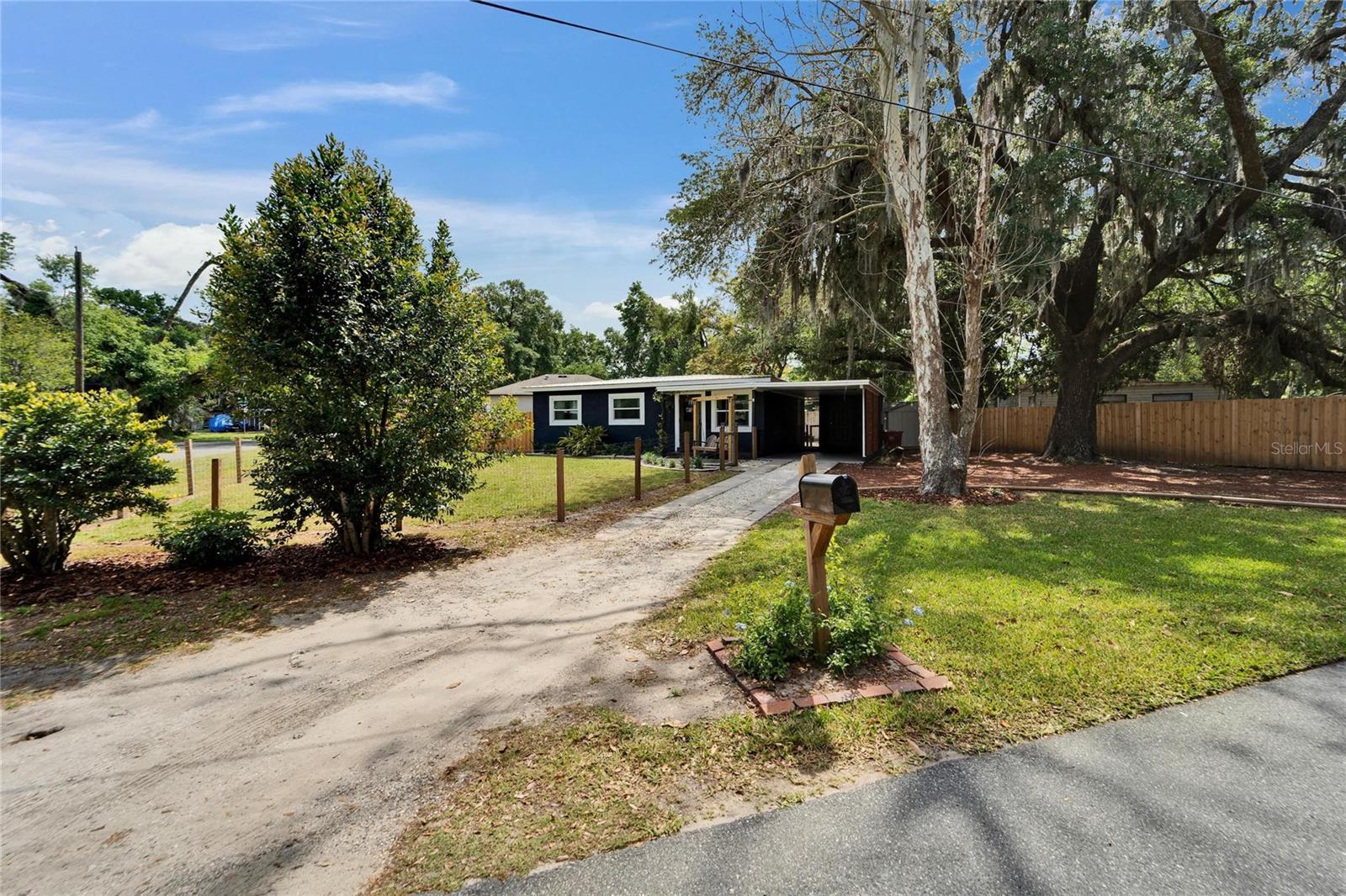 901 KING ST, PLANT CITY, FL, 33563