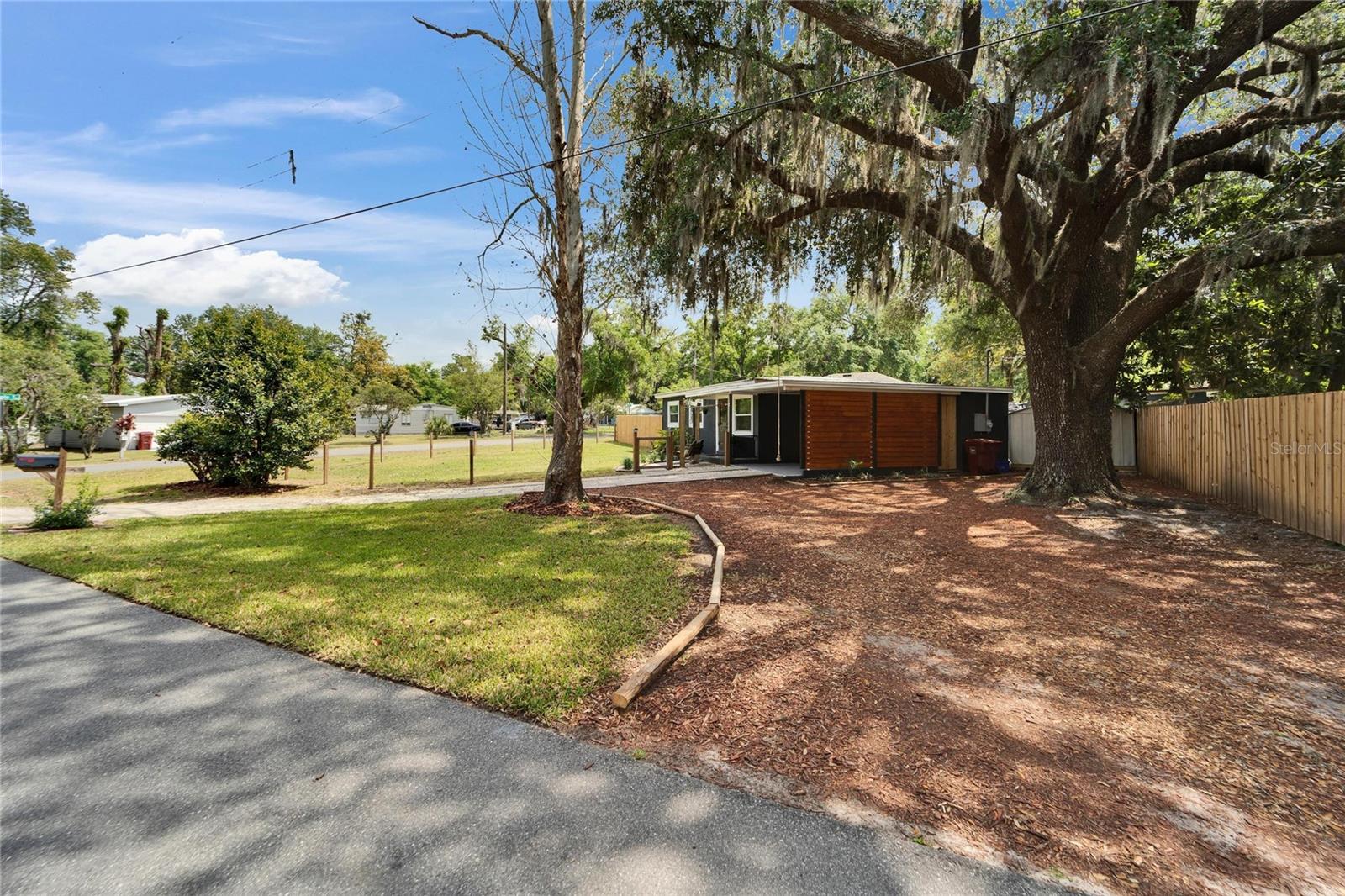 901 KING ST, PLANT CITY, FL, 33563