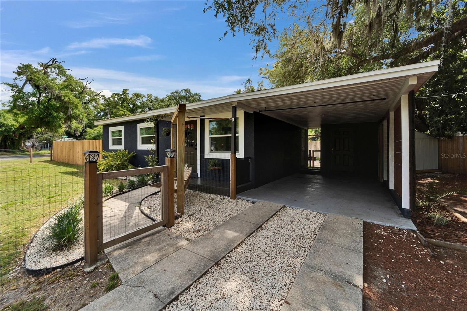 901 KING ST, PLANT CITY, FL, 33563