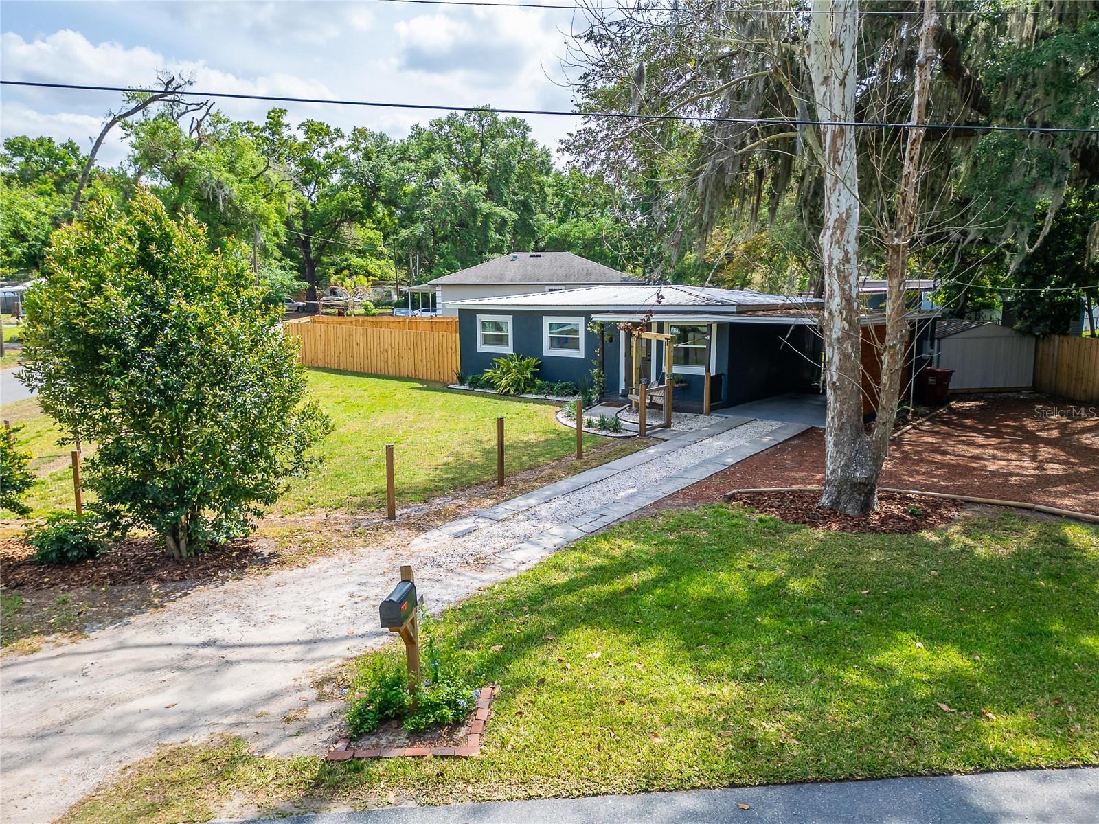 901 KING ST, PLANT CITY, FL, 33563