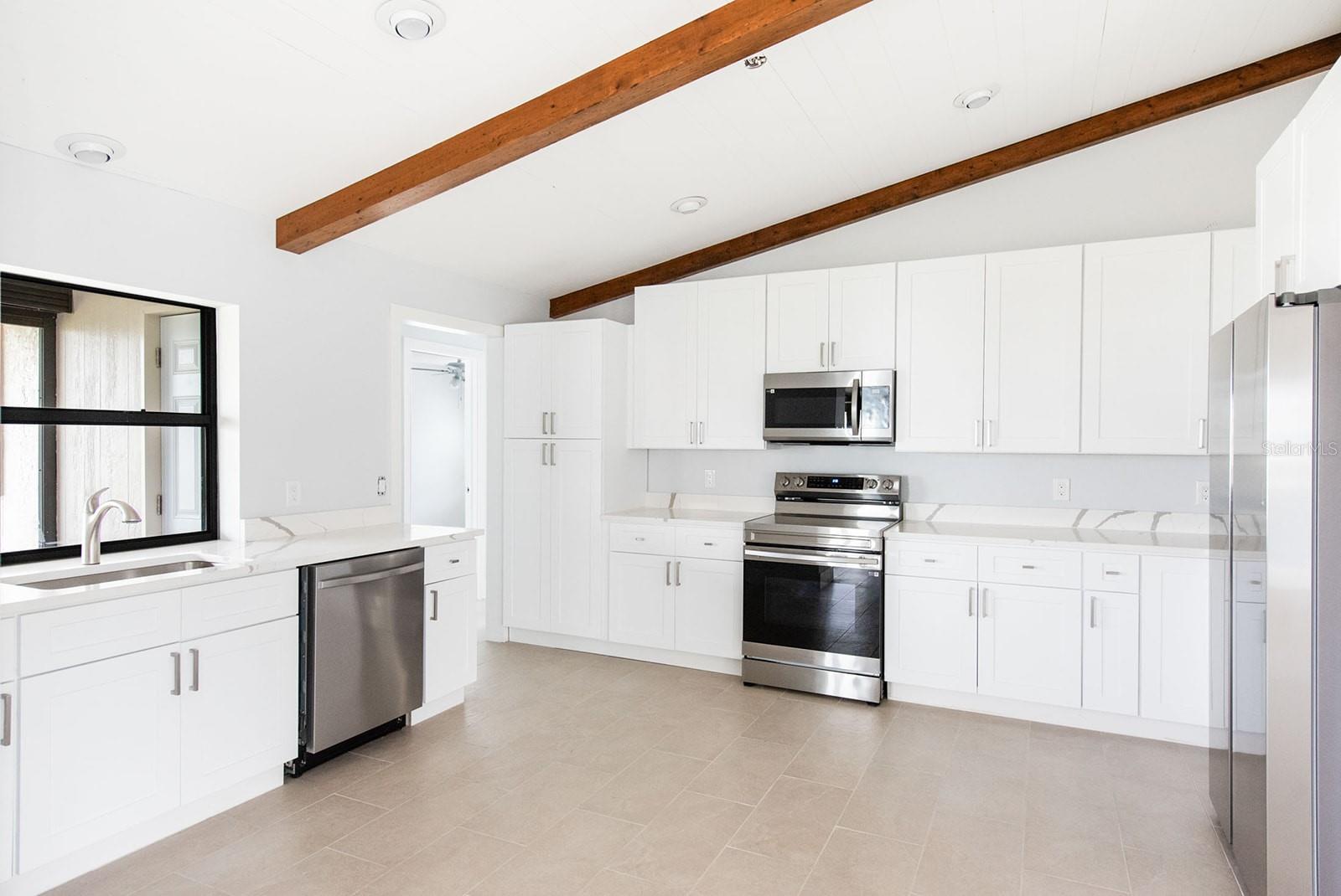 5266 COOPER TER, PORT CHARLOTTE, FL, 33981