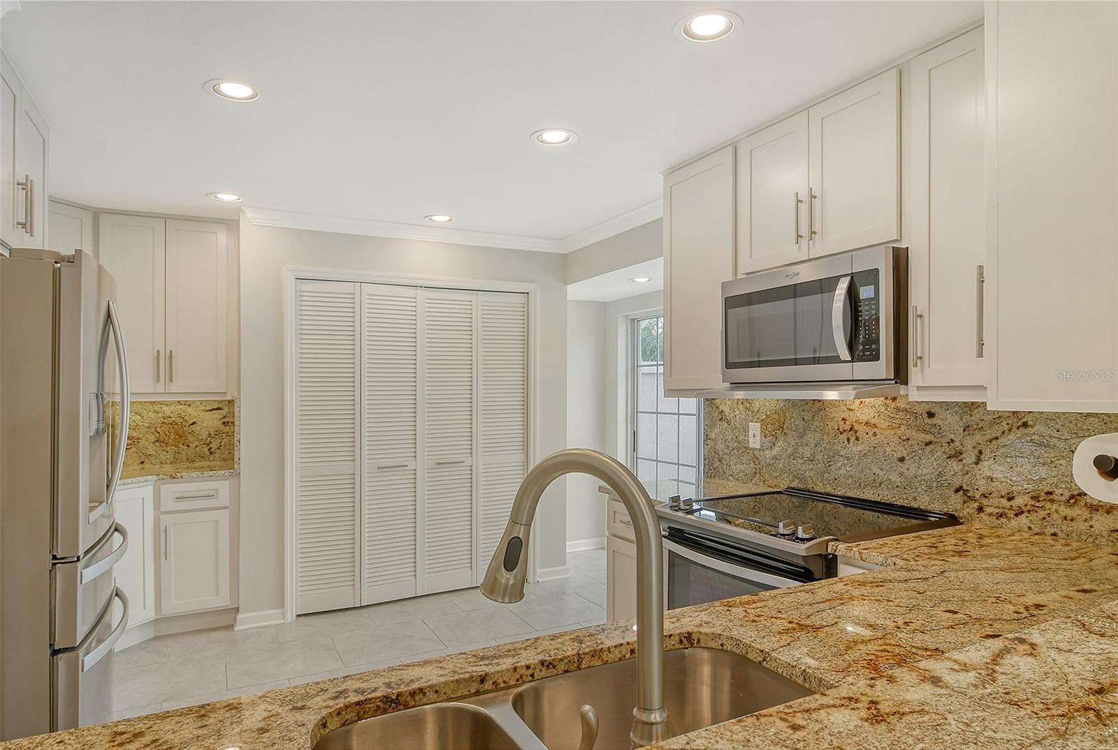 3950 OAKLEY GREENE #36, SARASOTA, FL, 34235