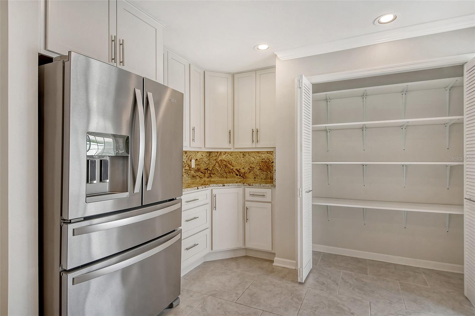 3950 OAKLEY GREENE #36, SARASOTA, FL, 34235