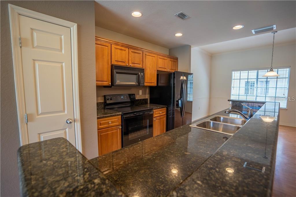 141 GRAND BEACH PL, TAMPA, FL, 33609