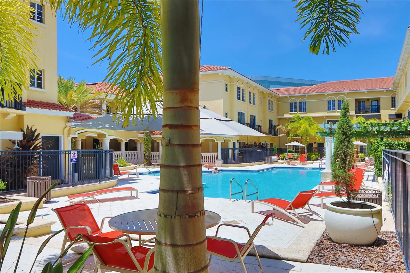 141 GRAND BEACH PL, TAMPA, FL, 33609