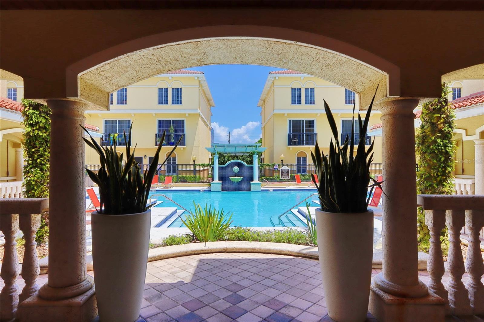 141 GRAND BEACH PL, TAMPA, FL, 33609