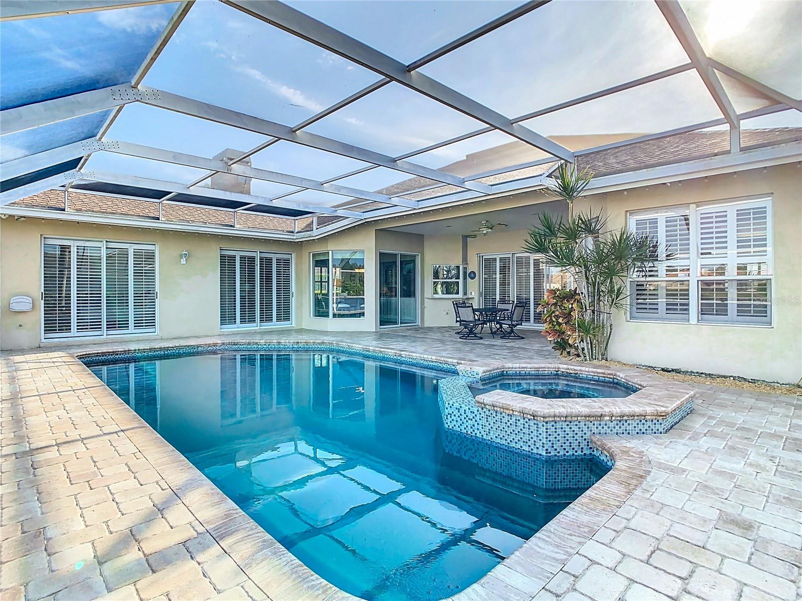 18652 AVENUE CAPRI, LUTZ, FL, 33558