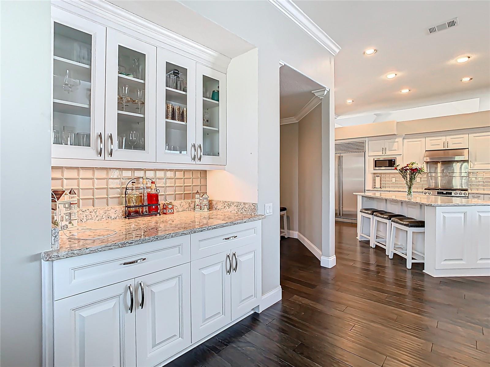 18652 AVENUE CAPRI, LUTZ, FL, 33558