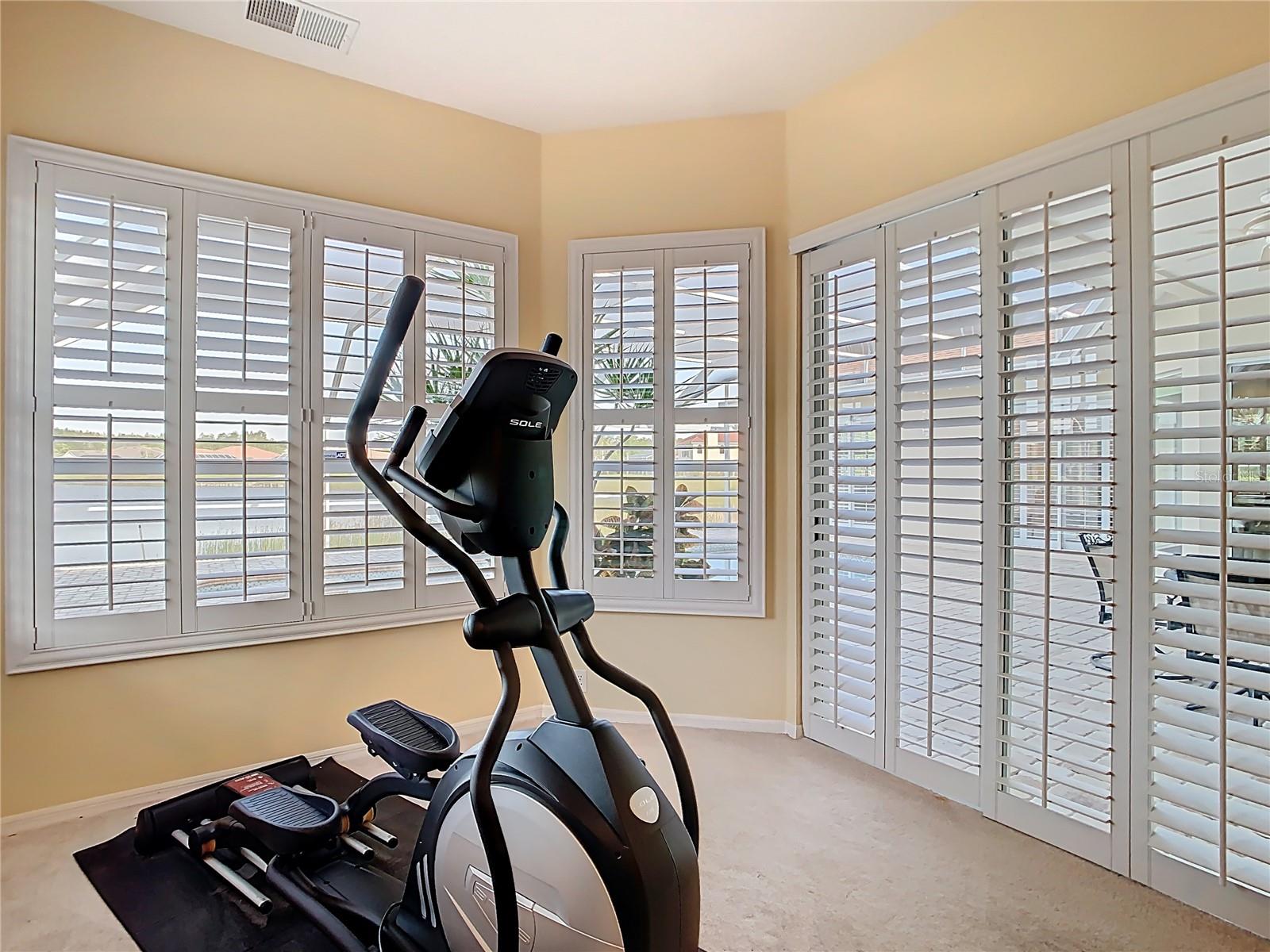 18652 AVENUE CAPRI, LUTZ, FL, 33558