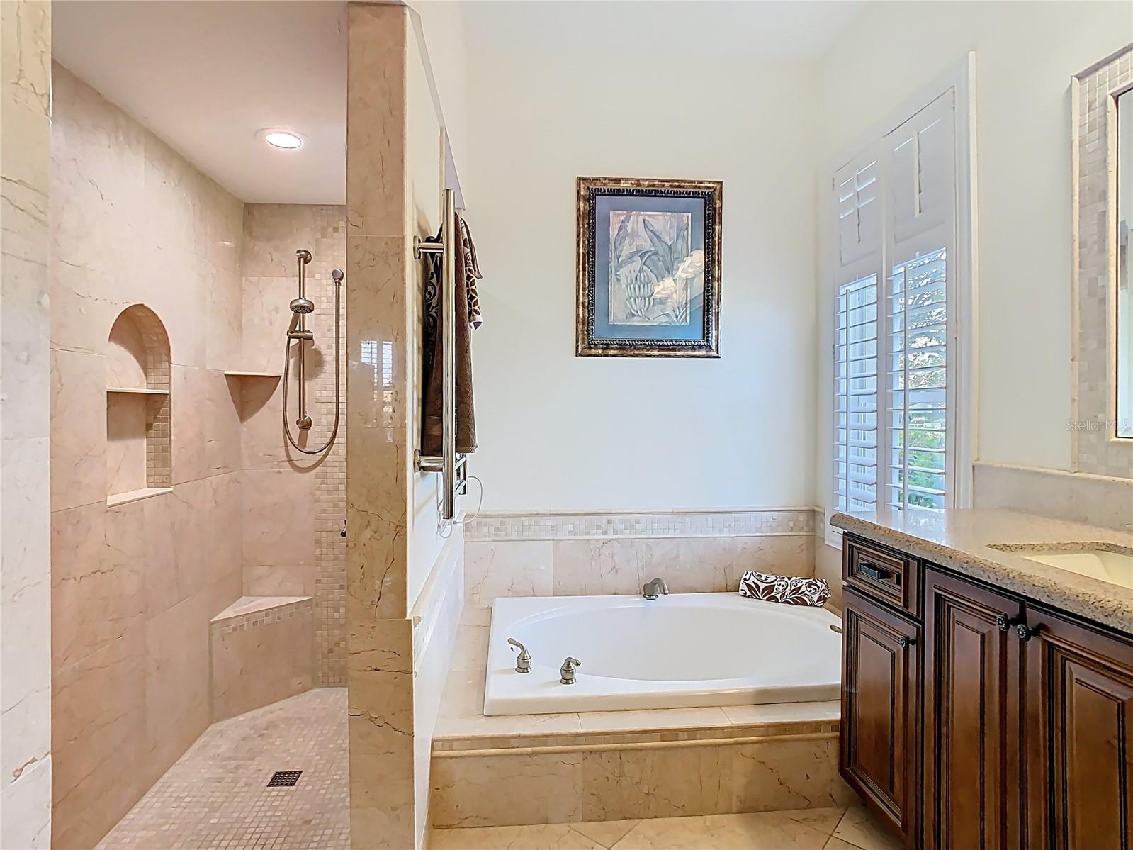 18652 AVENUE CAPRI, LUTZ, FL, 33558