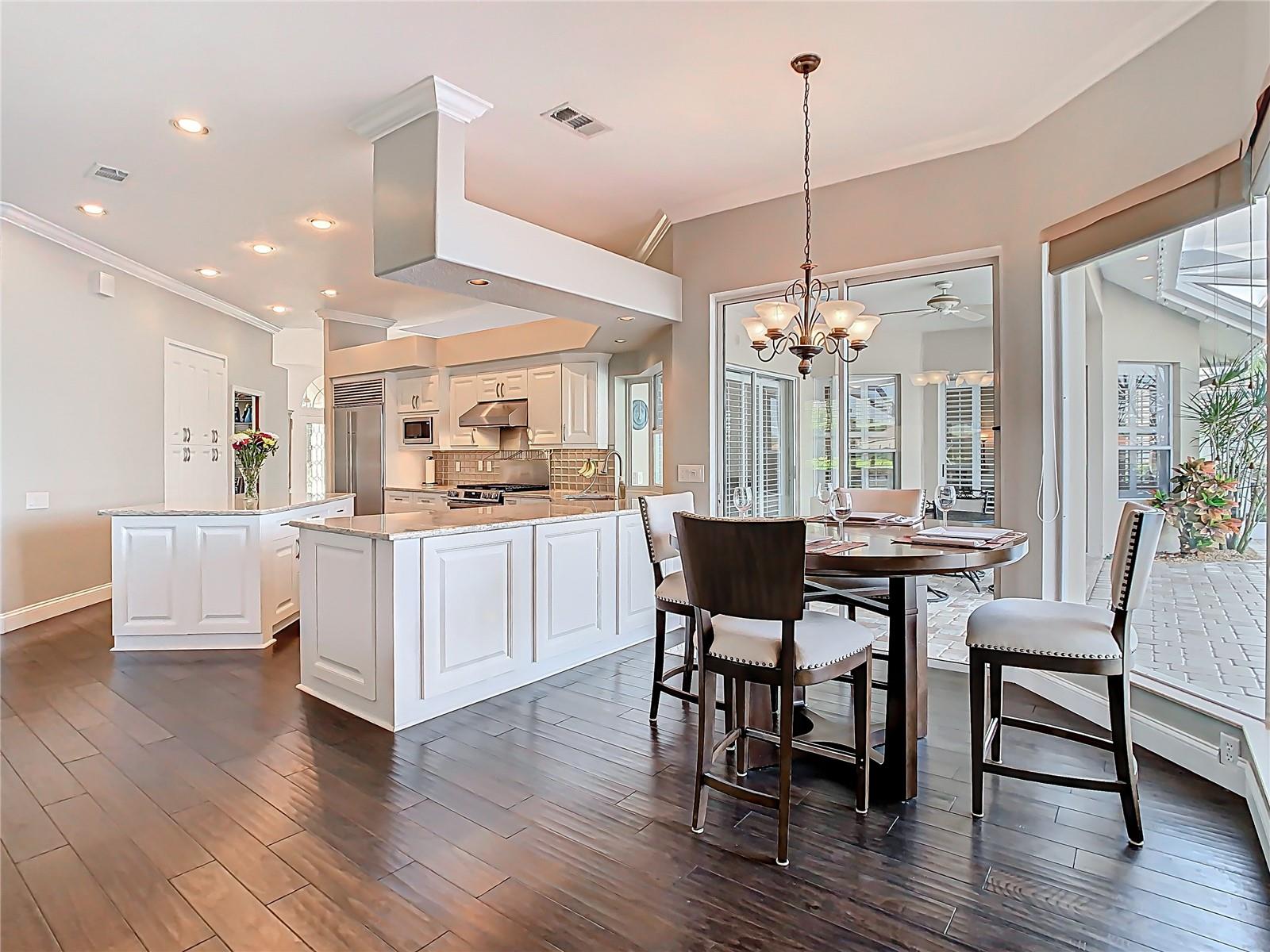 18652 AVENUE CAPRI, LUTZ, FL, 33558