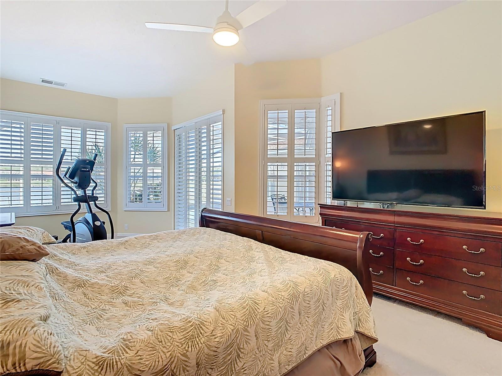 18652 AVENUE CAPRI, LUTZ, FL, 33558