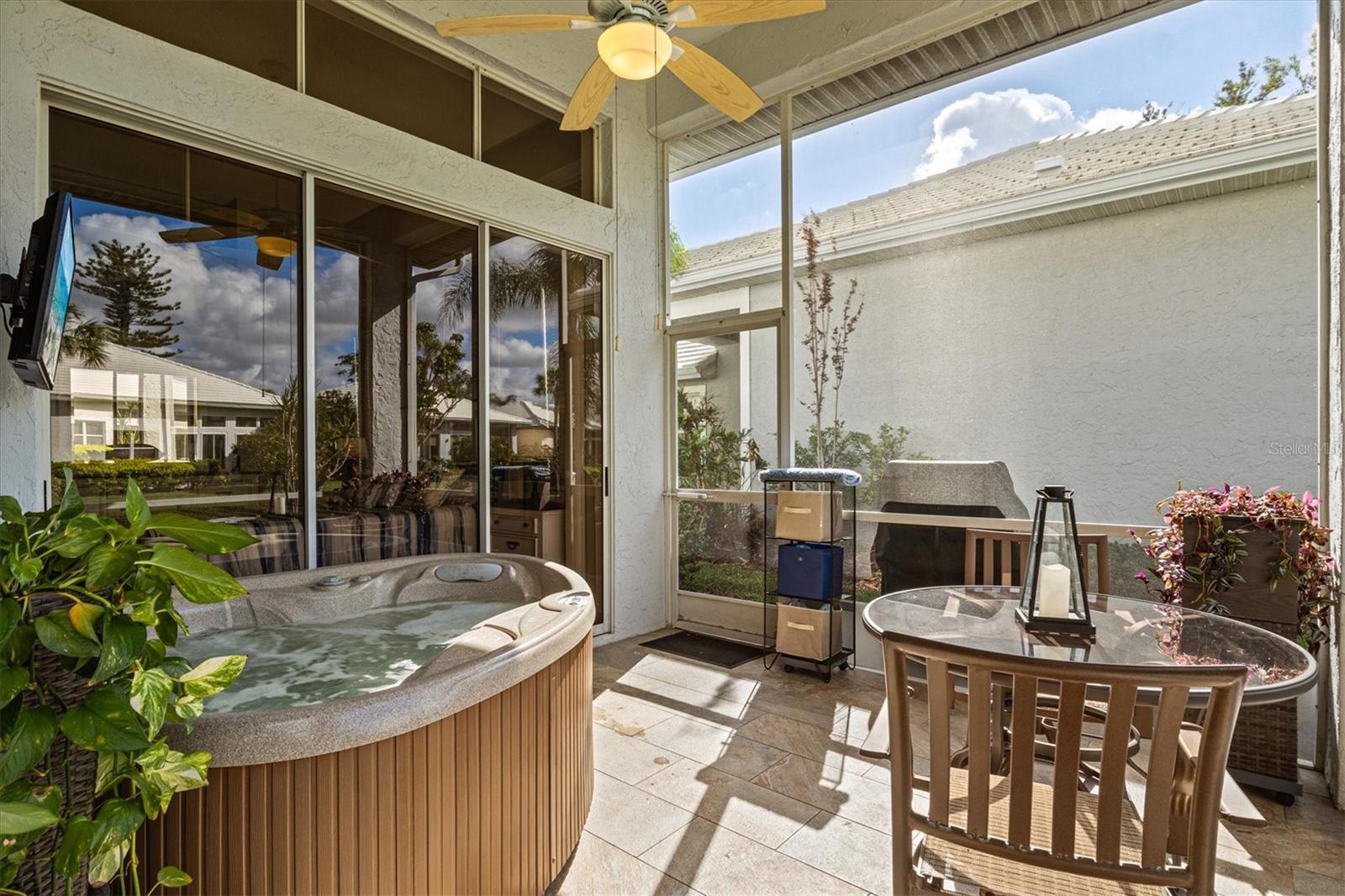 667 CROSSFIELD CIR #1, VENICE, FL, 34293