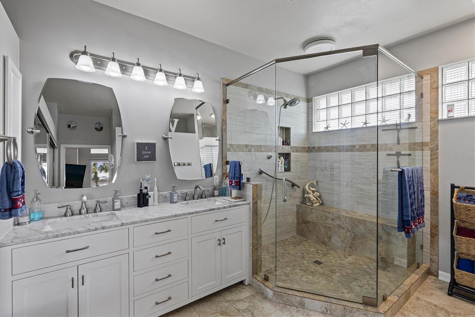 667 CROSSFIELD CIR #1, VENICE, FL, 34293