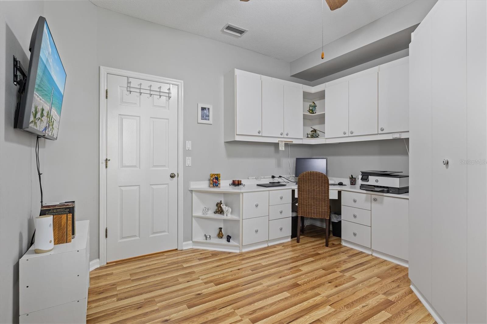 667 CROSSFIELD CIR #1, VENICE, FL, 34293