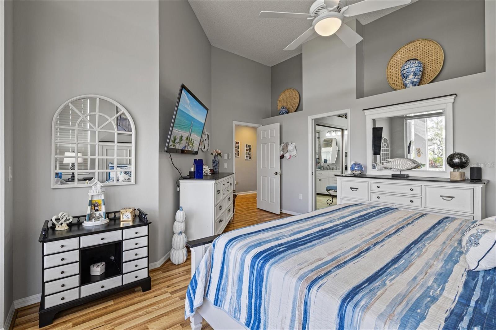 667 CROSSFIELD CIR #1, VENICE, FL, 34293