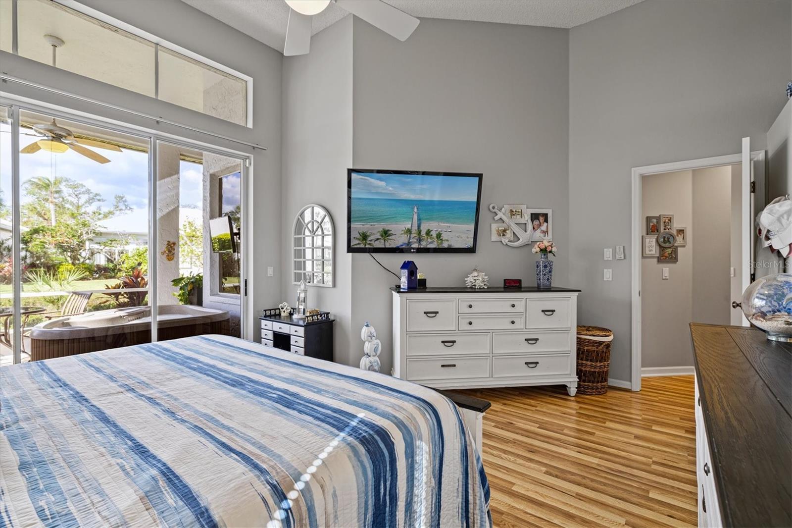 667 CROSSFIELD CIR #1, VENICE, FL, 34293